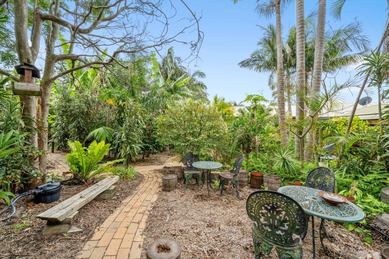 Oasis Inn Ulladulla - Welcoming Guests 18 Years And Older Exterior foto