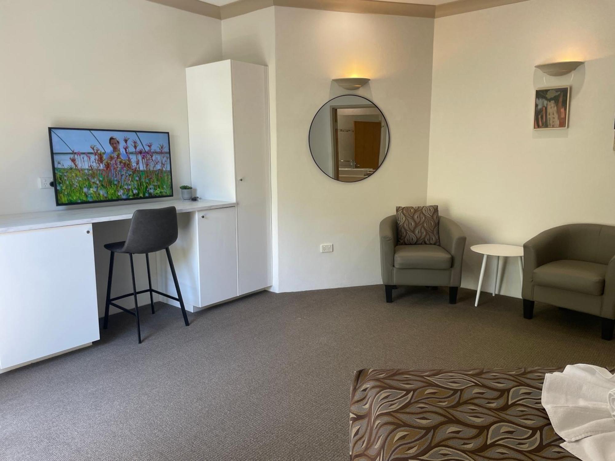 Oasis Inn Ulladulla - Welcoming Guests 18 Years And Older Exterior foto