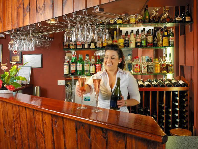 Oasis Inn Ulladulla - Welcoming Guests 18 Years And Older Exterior foto
